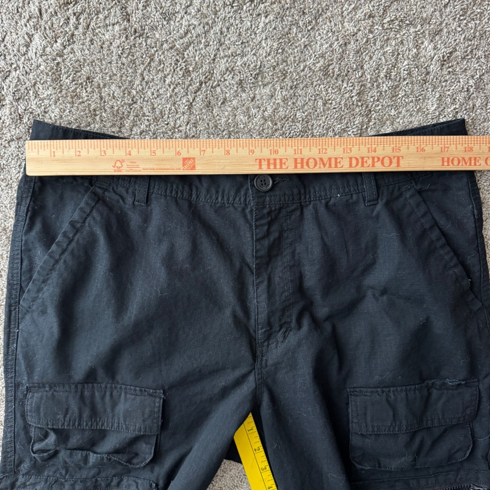Ecko Unltd Mens Black Ripstop Cargo Shorts Size 36 Y2K Streetwear Utility Skater - Picture 5 of 7
